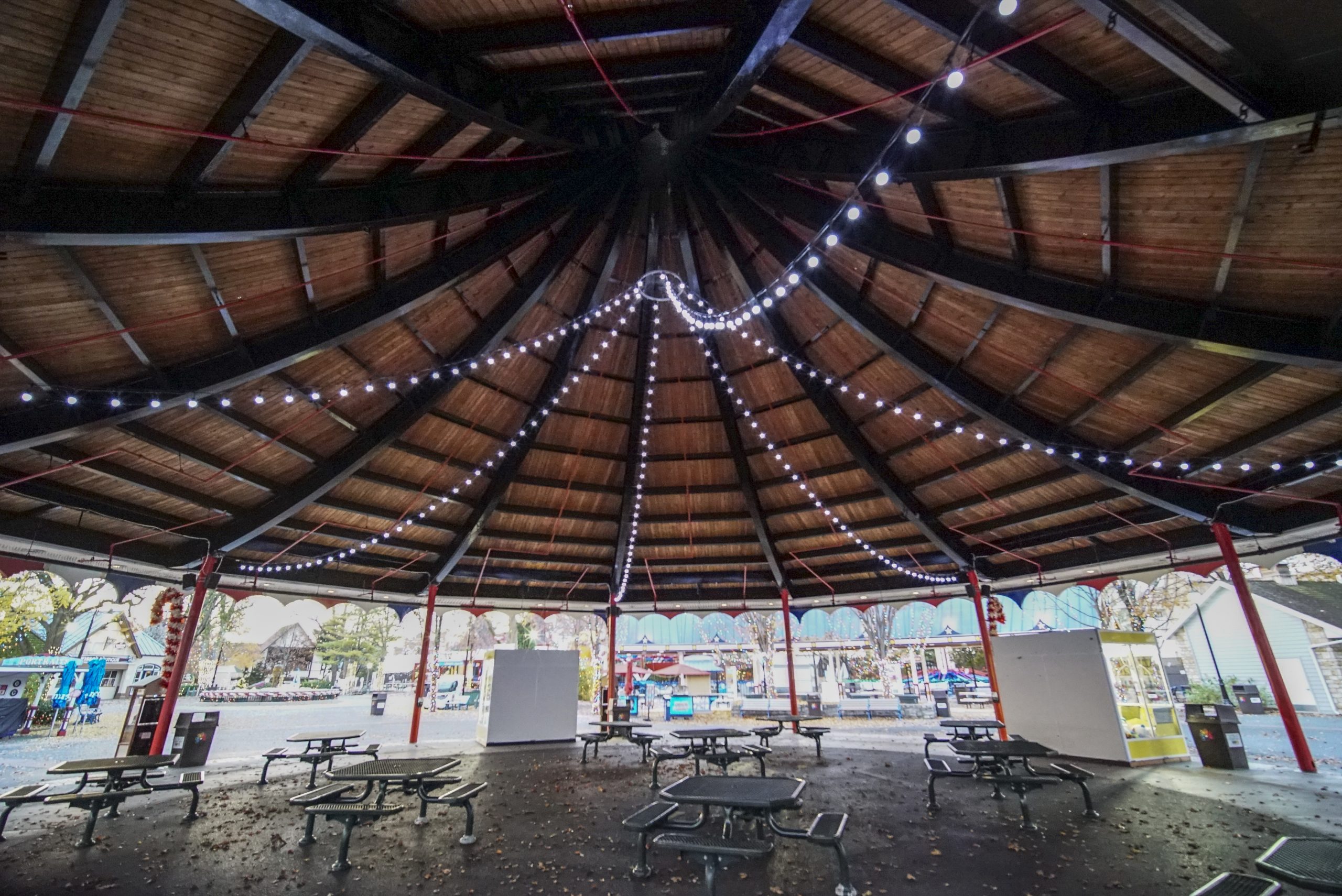 Hersheypark Carousel Pavilion - Illuminated Integration