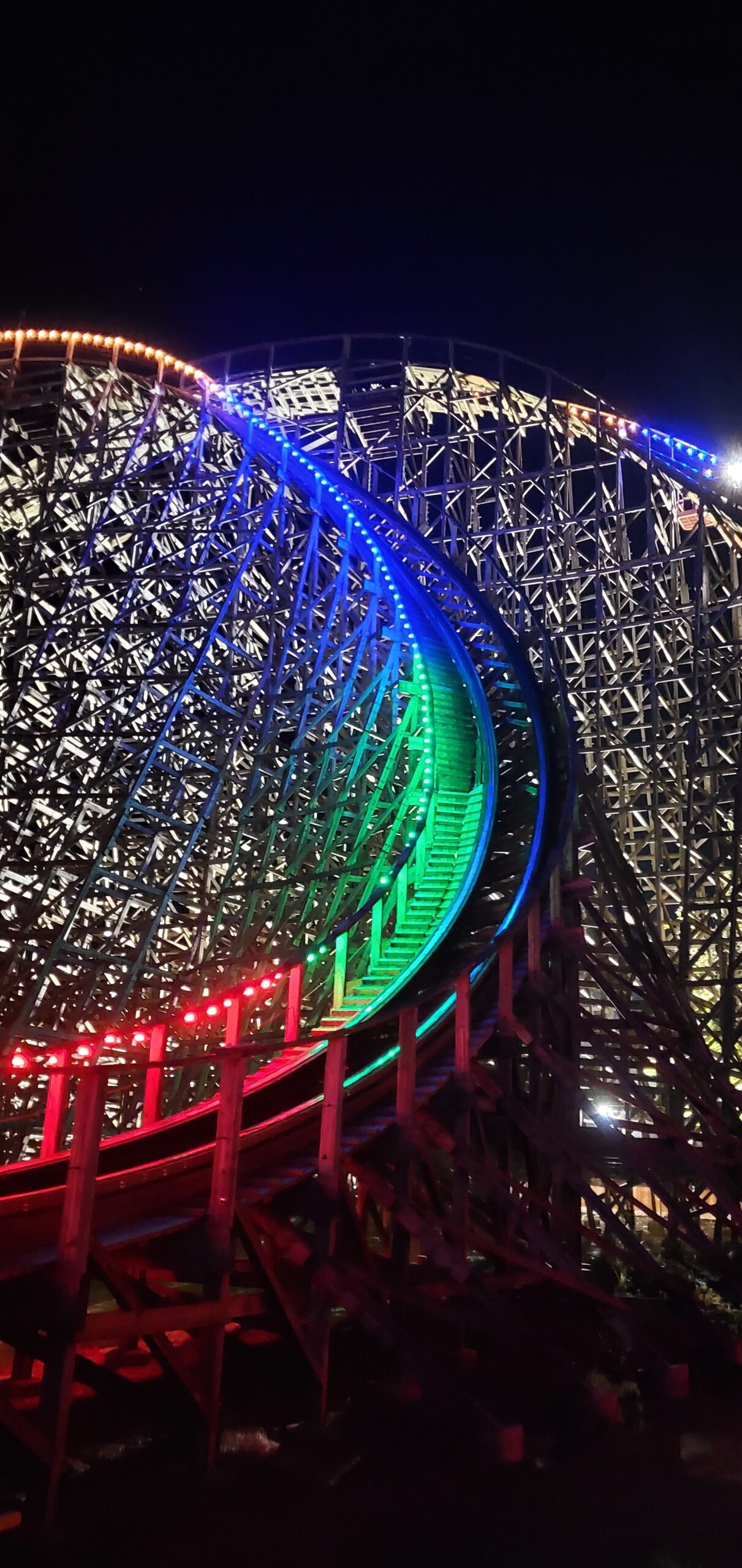 Lightning Racer at Hersheypark - Illuminated Integration