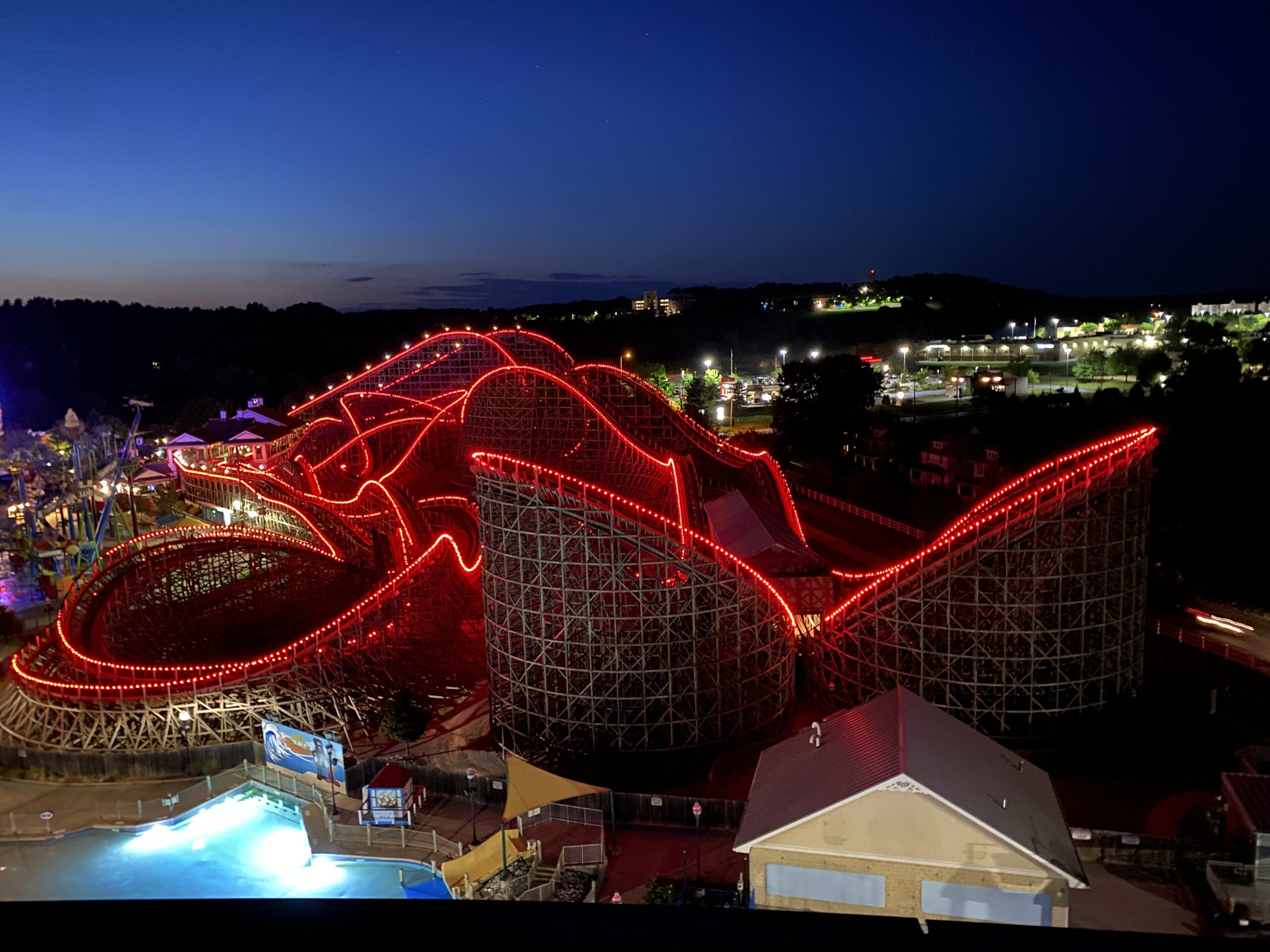 Lightning Racer at Hersheypark - Illuminated Integration