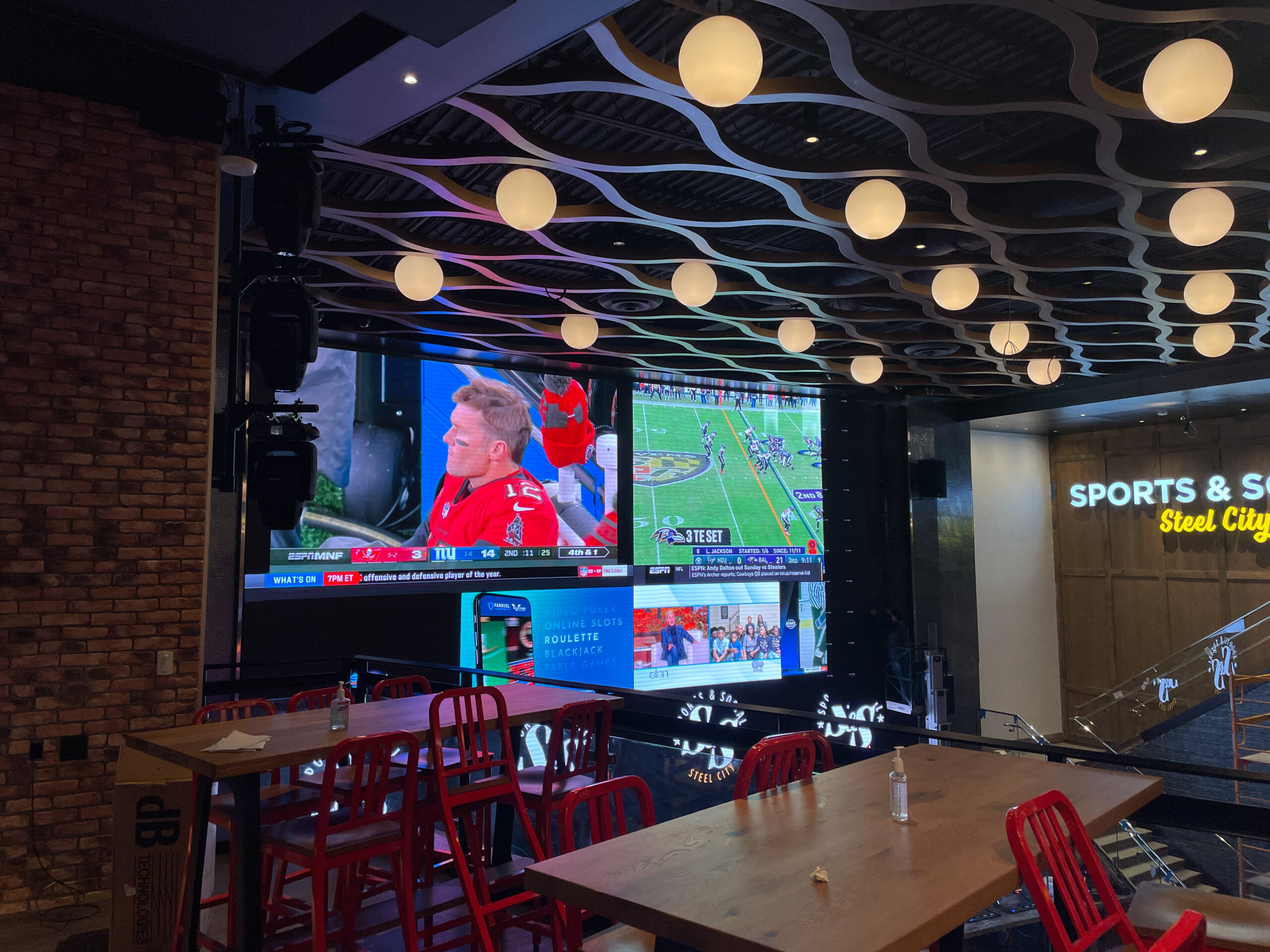 Best Sports Bars in Pittsburgh: Where to Watch Steelers, Penguins